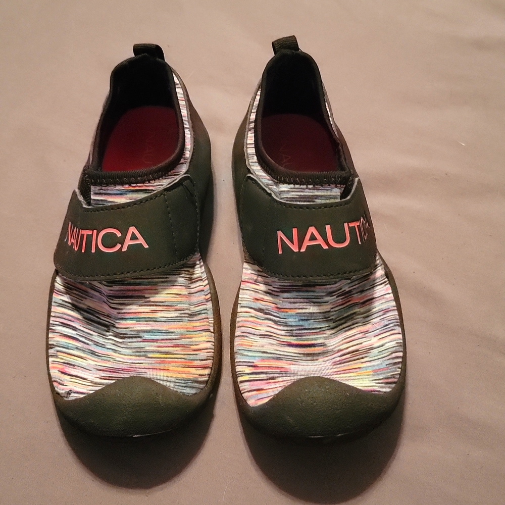 Girls size 1 water shoes